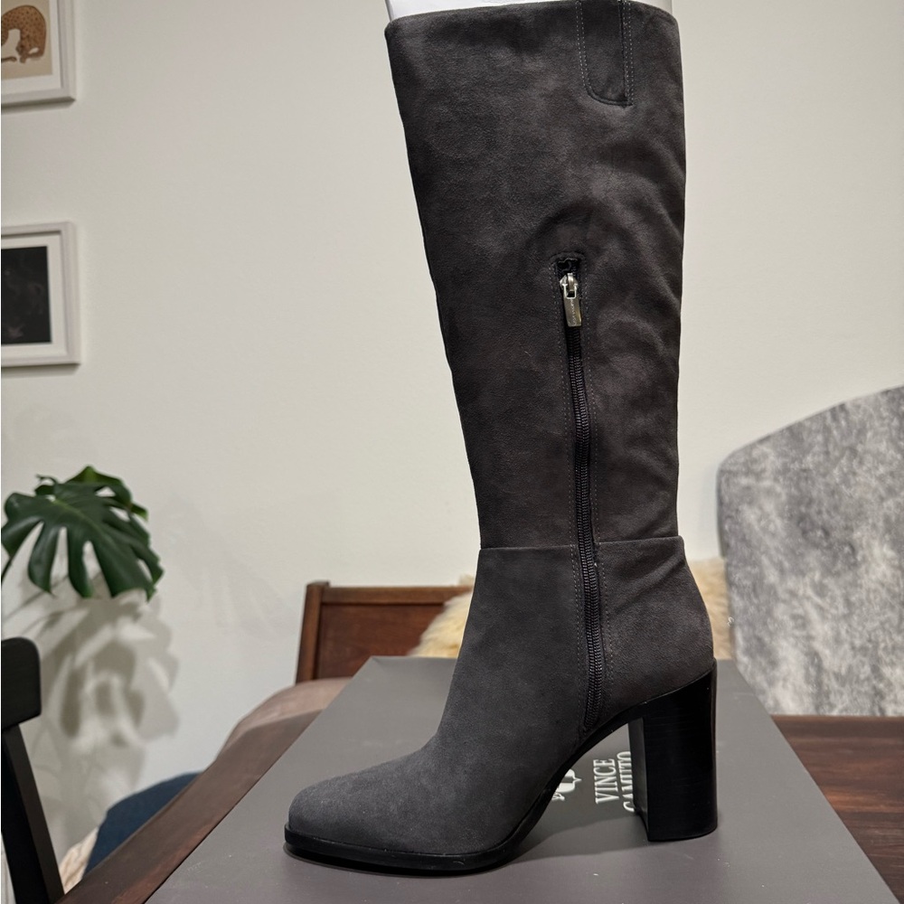 Vince Camuto Gray Women's Knee-High Boots - Picture 4 of 7